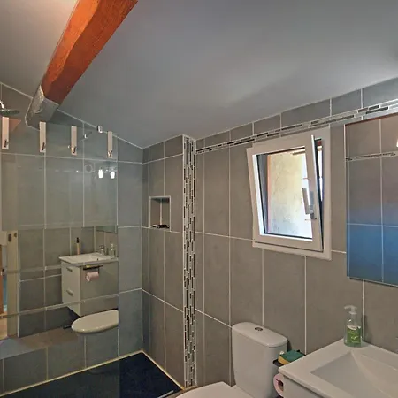 Renove Avec Terrasse Et Animaux Acceptes A - Fr-1-496-324 *